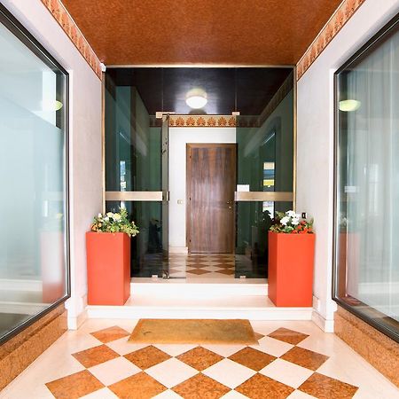 Holiday Treviso Suite Venezia מראה חיצוני תמונה